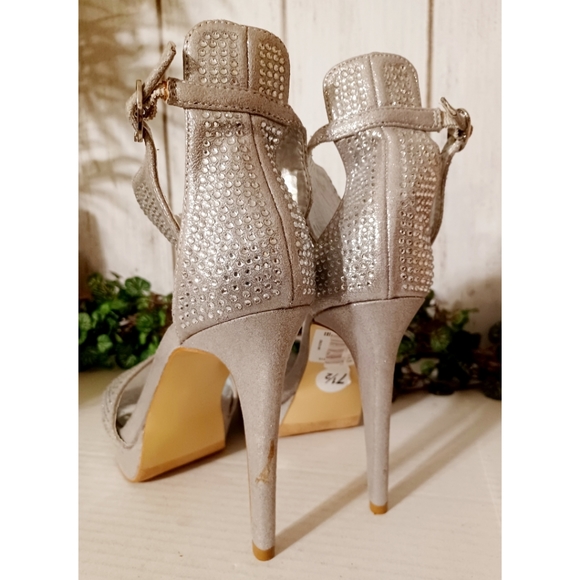 Carlos Santana Embellished Open Toe Heeled Platform Sandal - Silver Shimmer - Picture 8 of 16